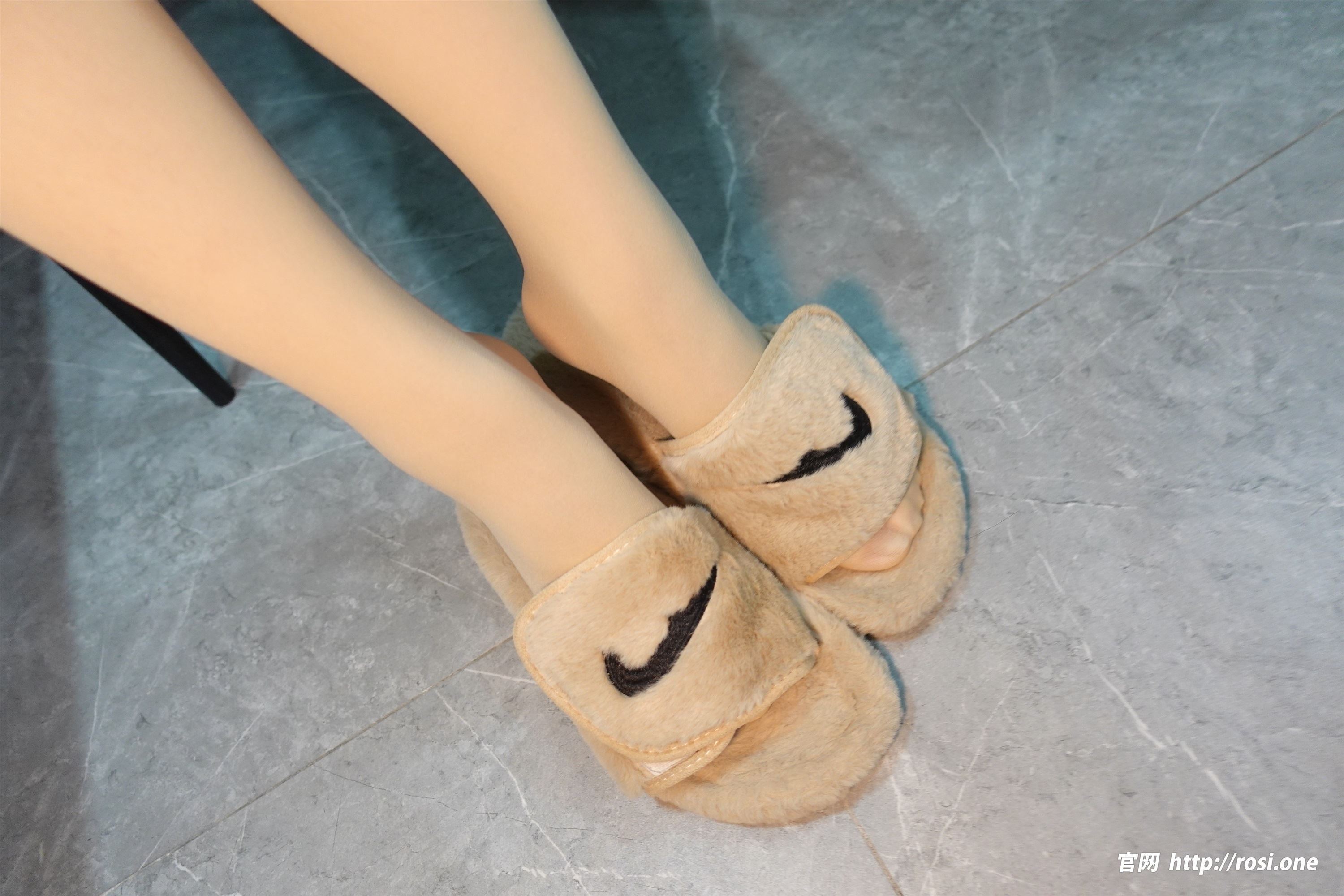 ROSI写真 2022.11.02 NO.3985